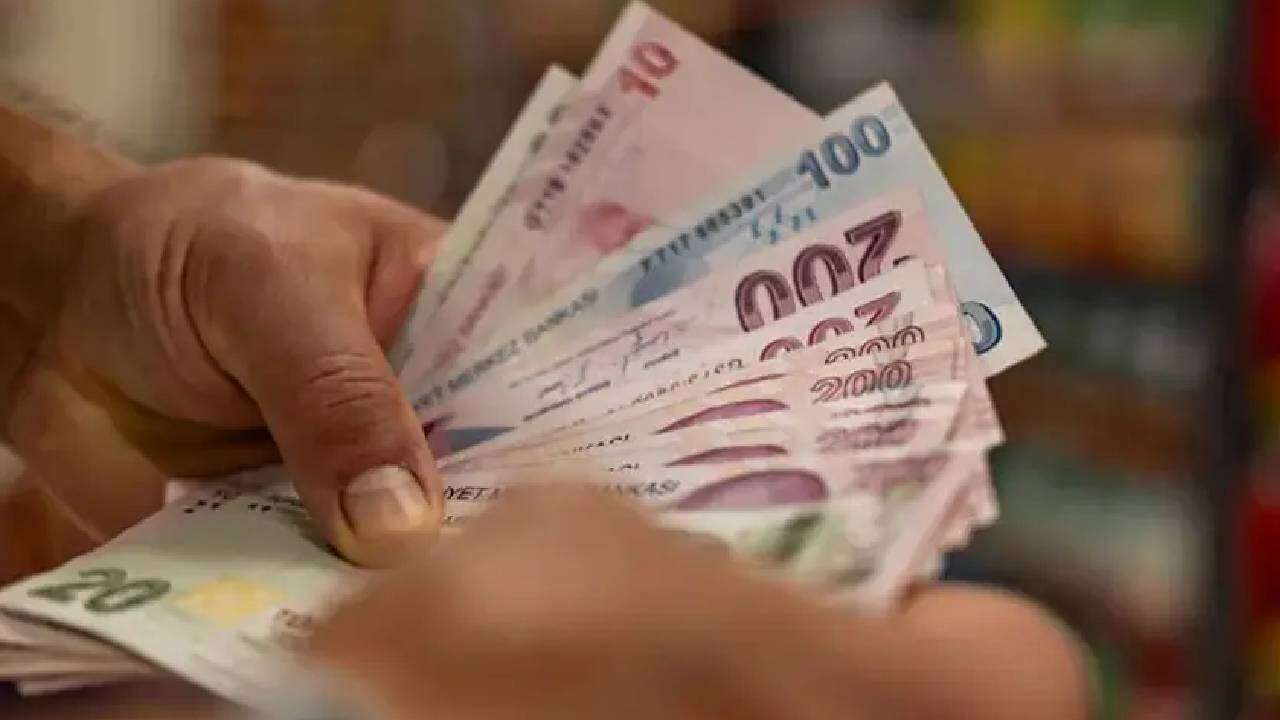 TBMM’den geçti, tarih verildi: SGK'da 18 yıllık dönem sona eriyor! Emekli maaşı zamlarında dev kayıp 7